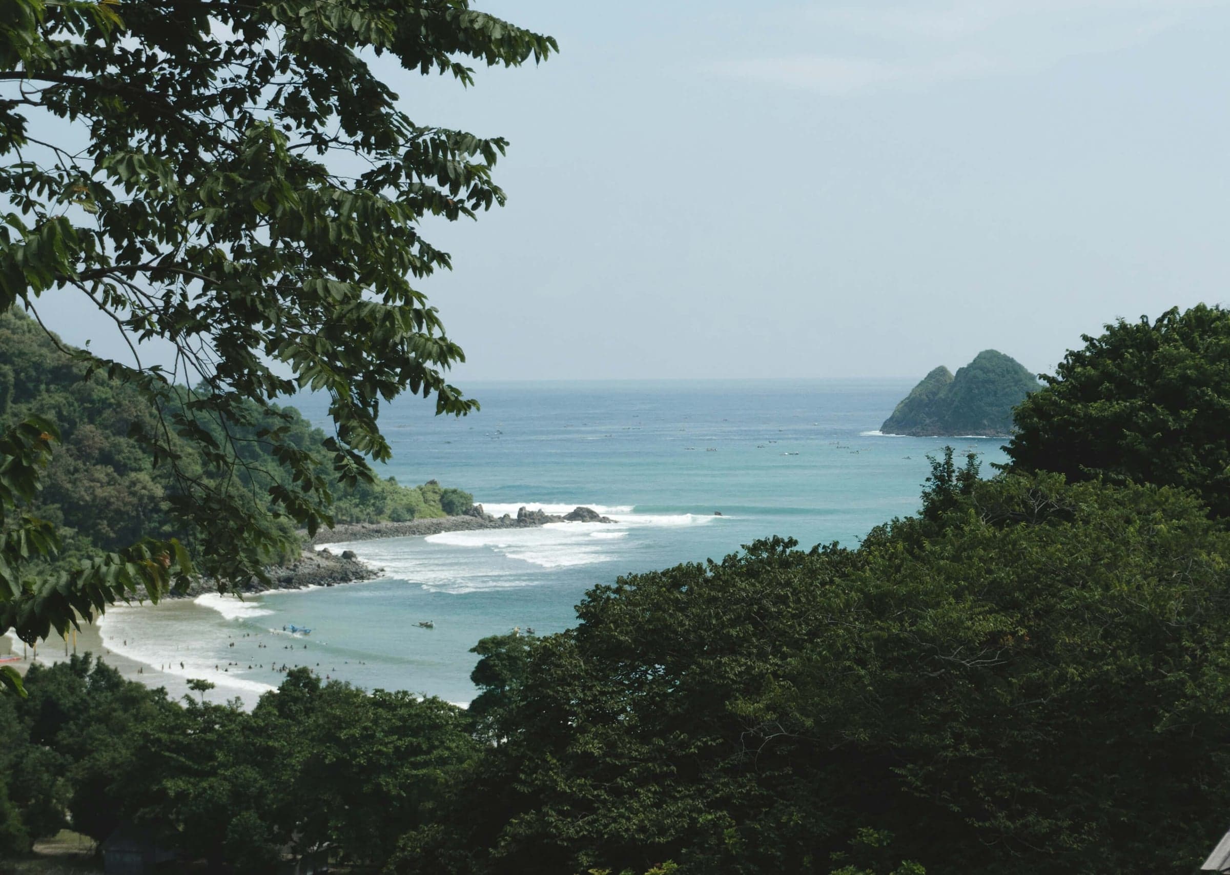 Kapal Oasis, Lombok